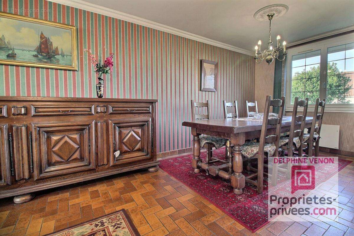 Maison à CHATEAUNEUF-SUR-LOIRE