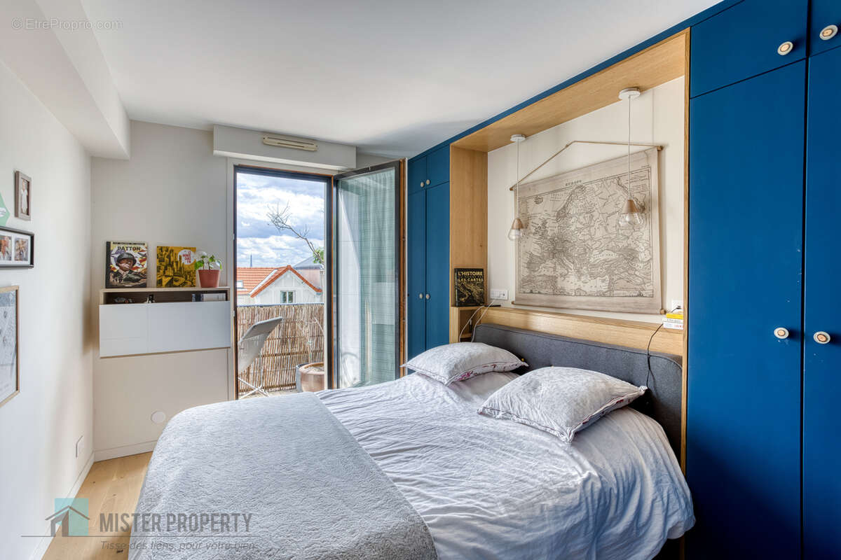 Appartement à SURESNES