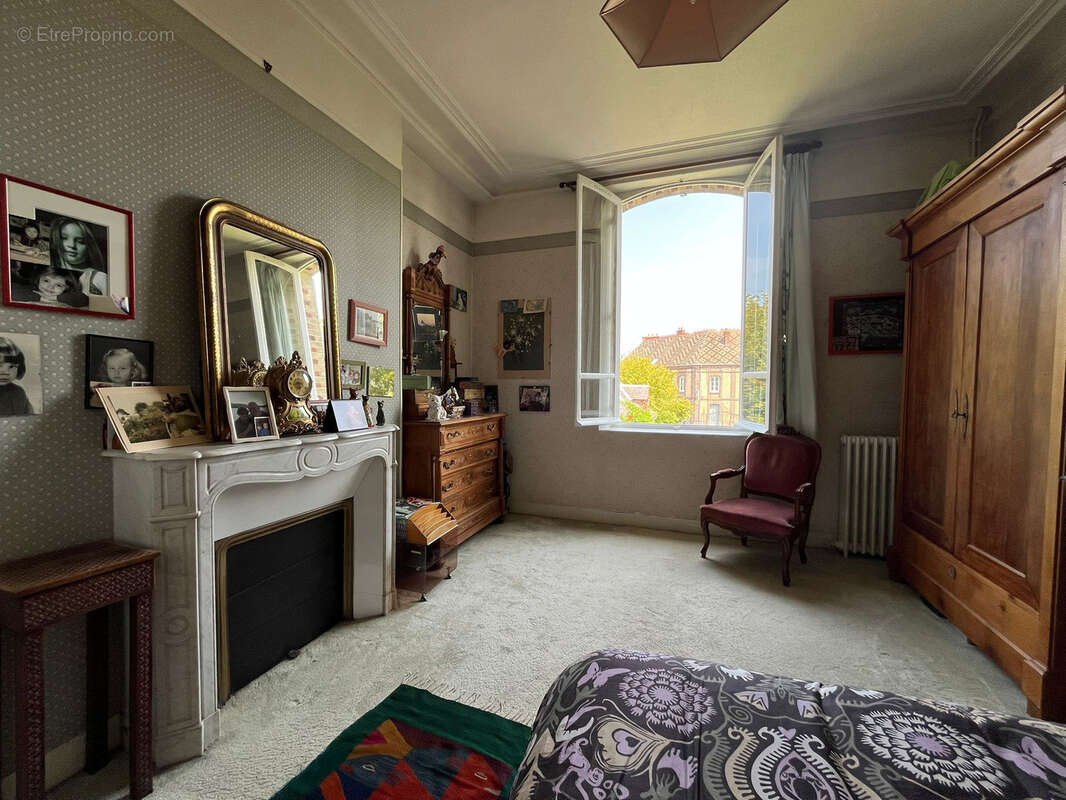 Chaumont en Vexin, Maison Bourgeoise de 11 pièces, 205 m2, 2900m2 de jardin - photo 7