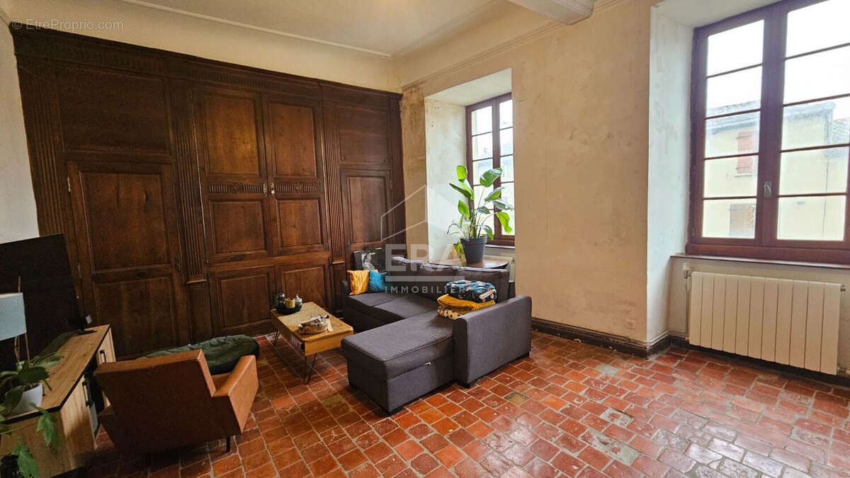 Maison à LA DIGNE-D'AMONT