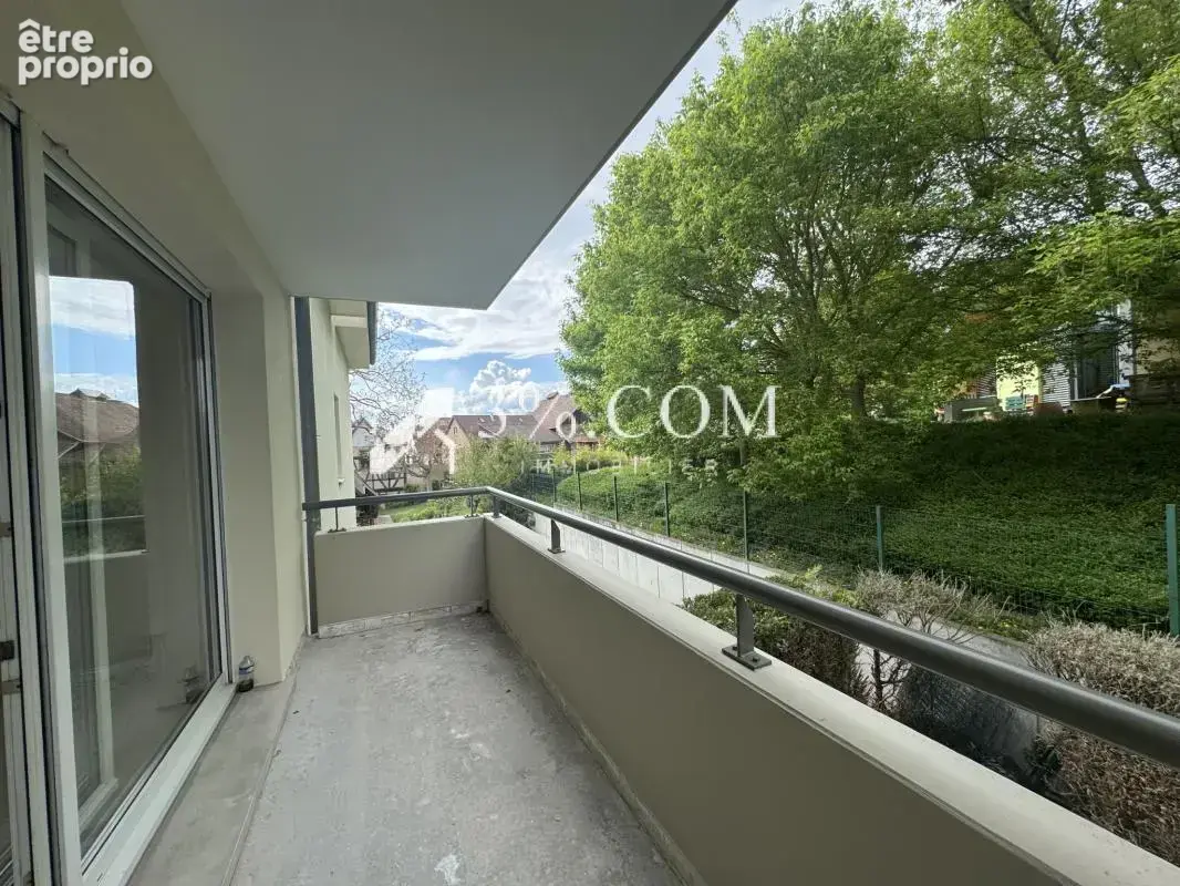 3%.COM Appartement  F2  avec terrasse et parking - photo 11