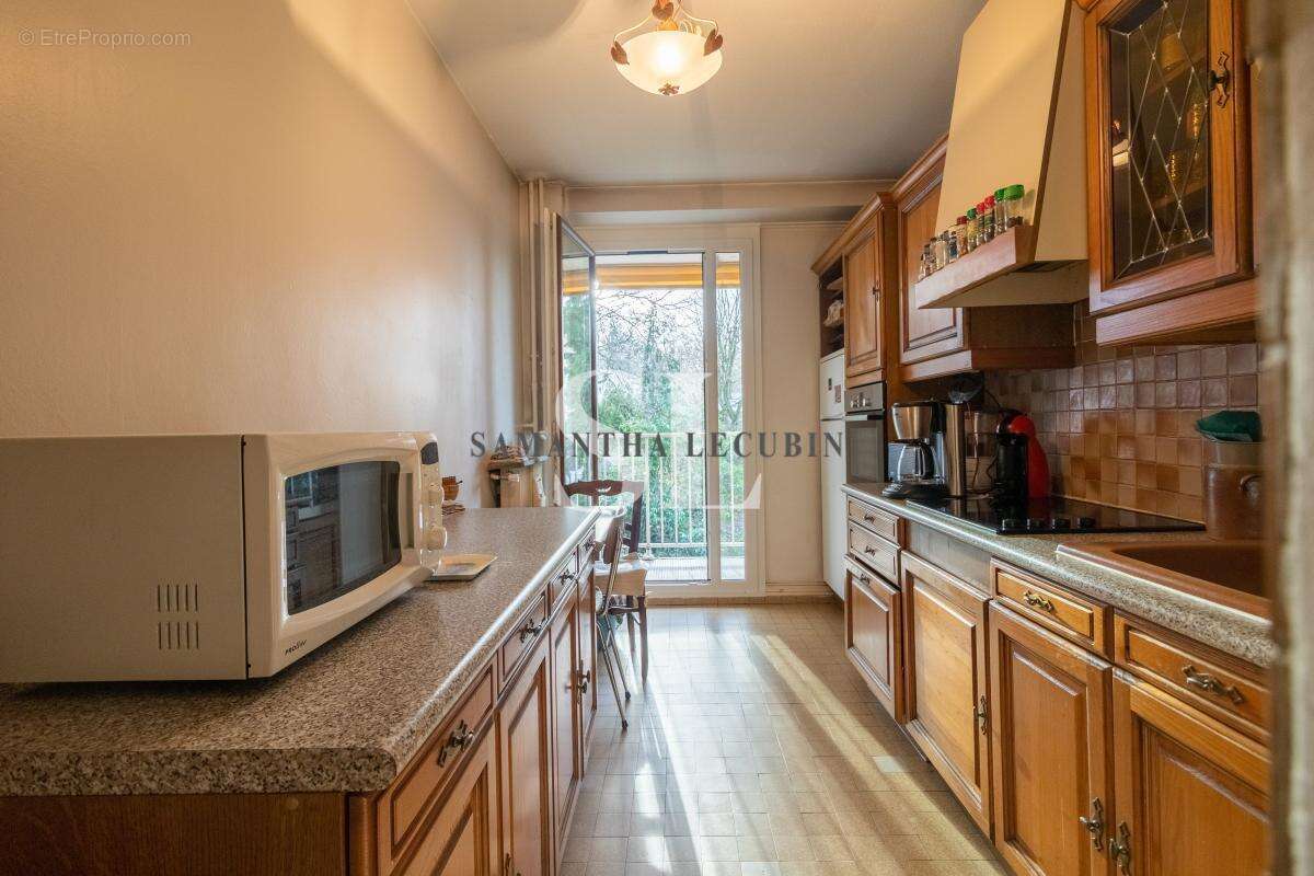 Appartement à ROMAINVILLE