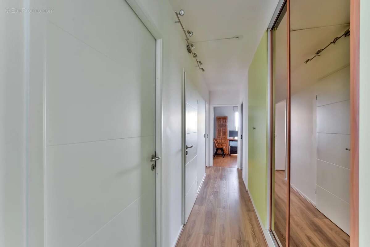 Appartement à IVRY-SUR-SEINE