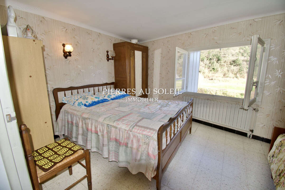 Maison à VILLEMAGNE-L'ARGENTIERE