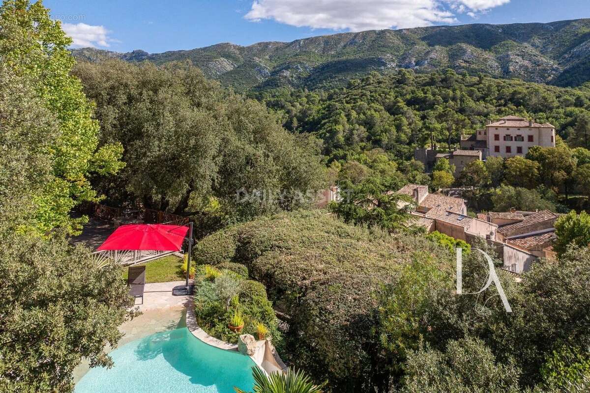 Appartement à VAUVENARGUES