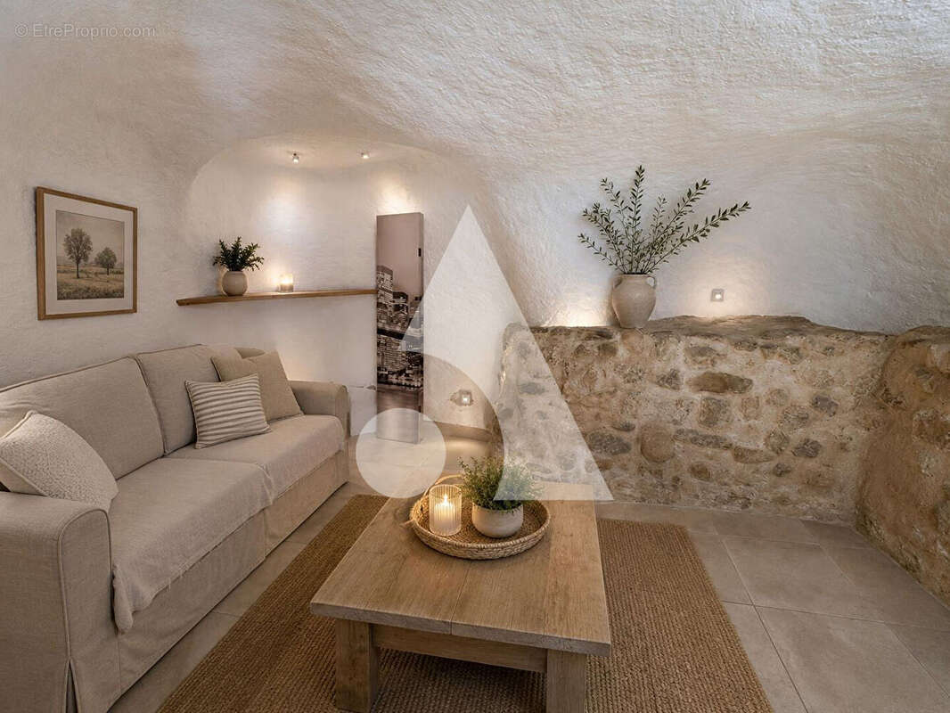 Appartement à BEAUMONT-DE-PERTUIS