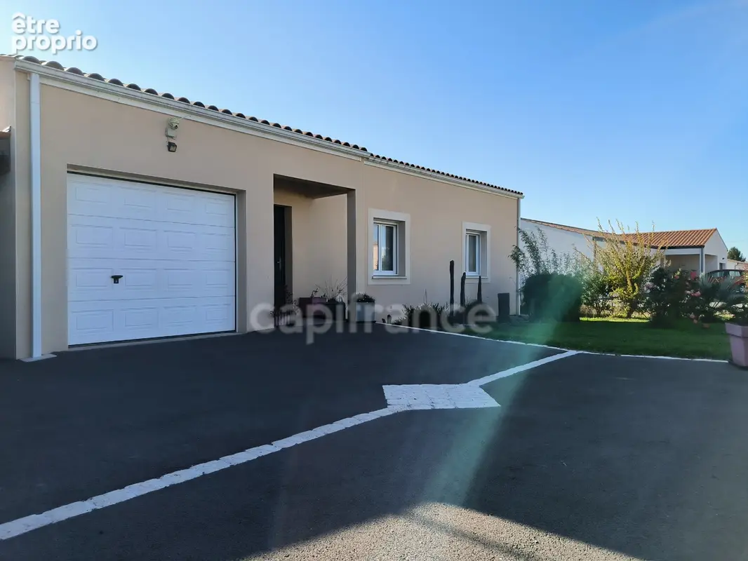 Maison de 2014 avec piscine, 120 m² + garage 20 m² - photo 2