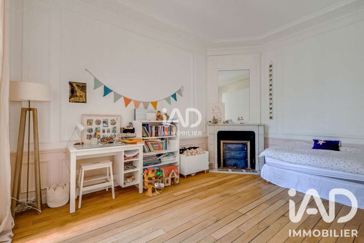 Photo 6 - Appartement à PARIS-17E