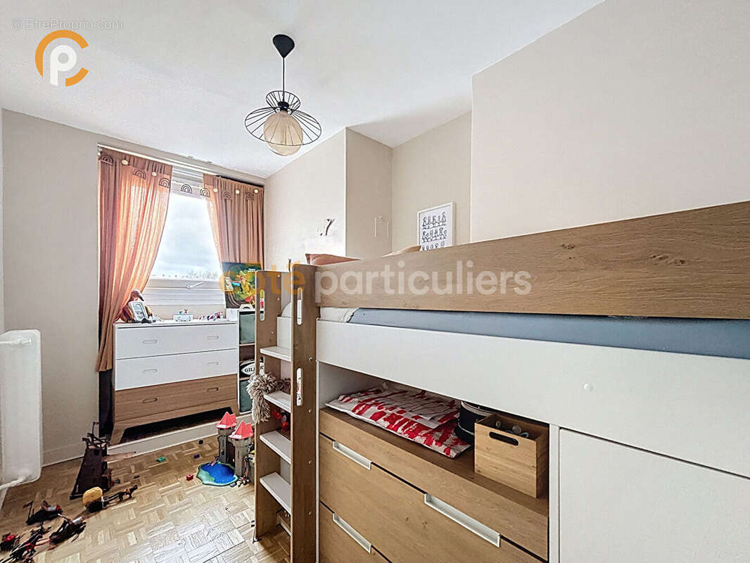 Appartement à PARIS-12E