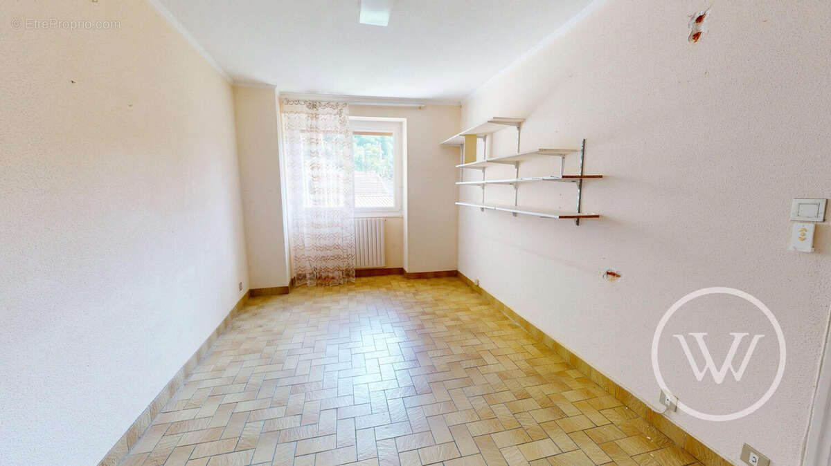 Appartement à RUREY