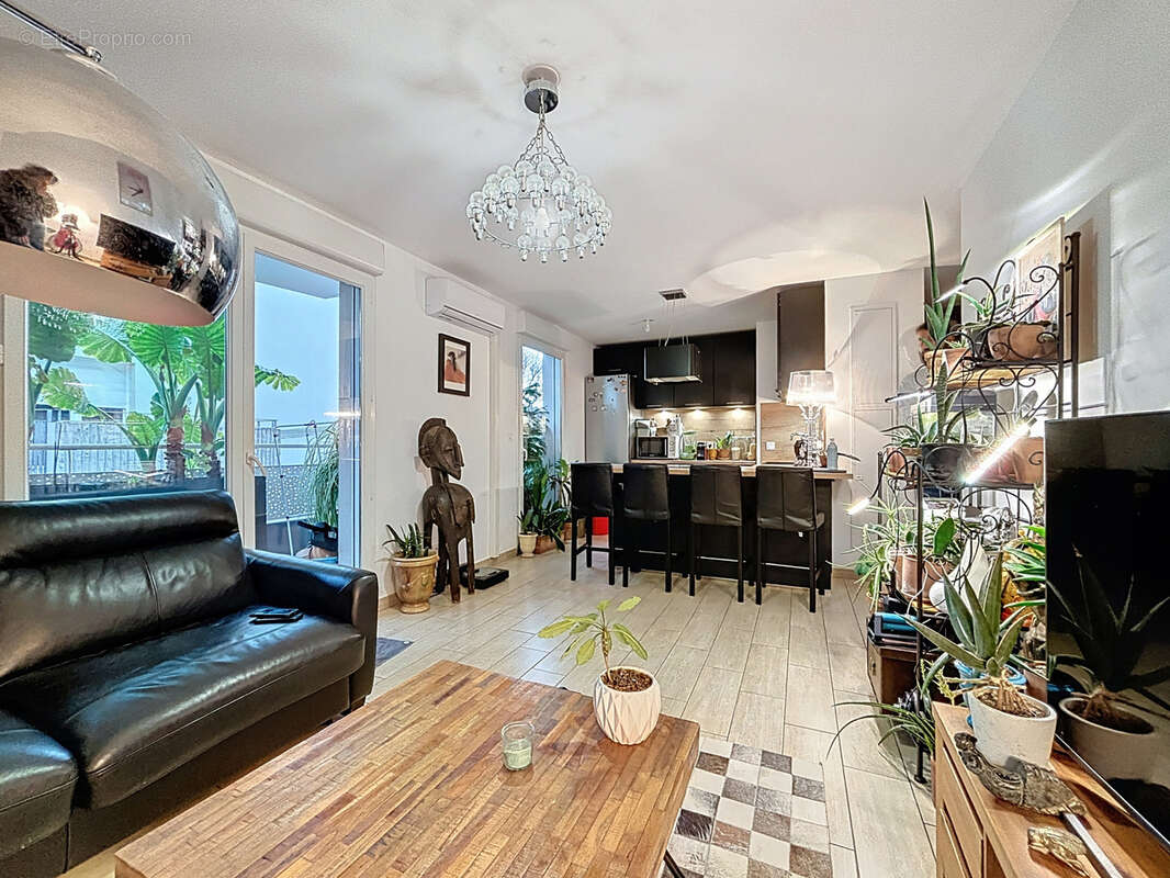 Appartement à CASTELNAU-LE-LEZ