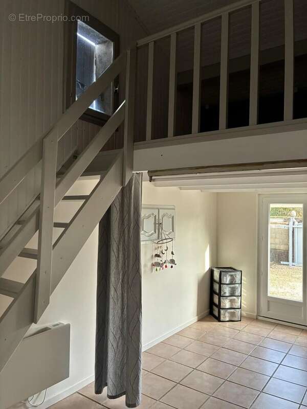 Maison à LA CALMETTE