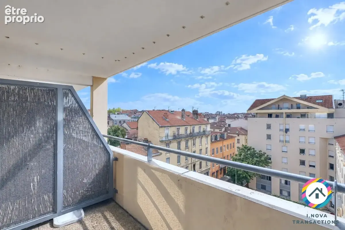 Appartement à LYON-7E