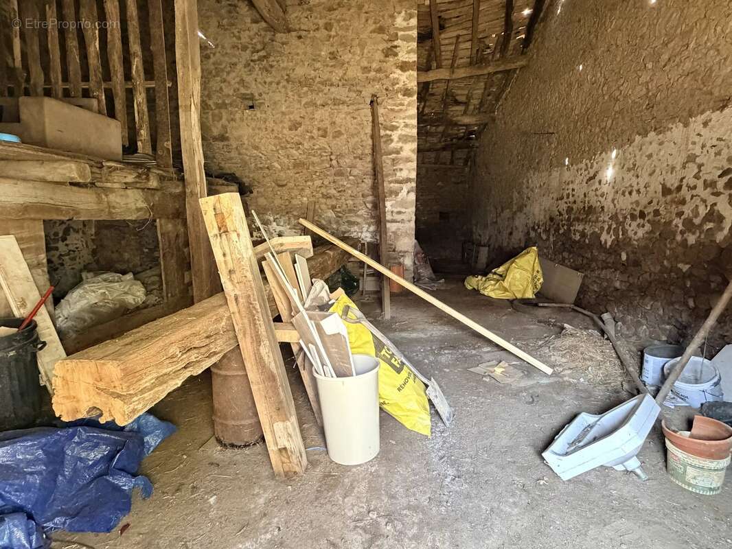 Quatre chambres, grande maison familiale, très bien rénovée - photo 20