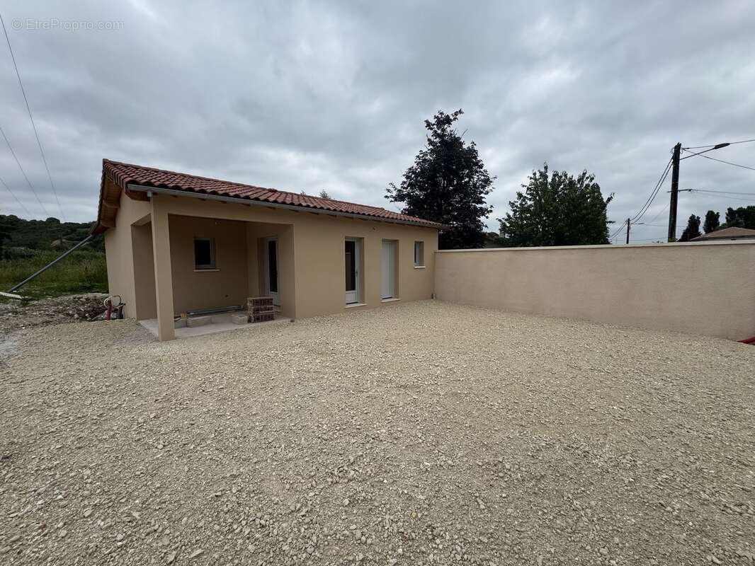 Maison 68 m² à Chalais  - photo 30