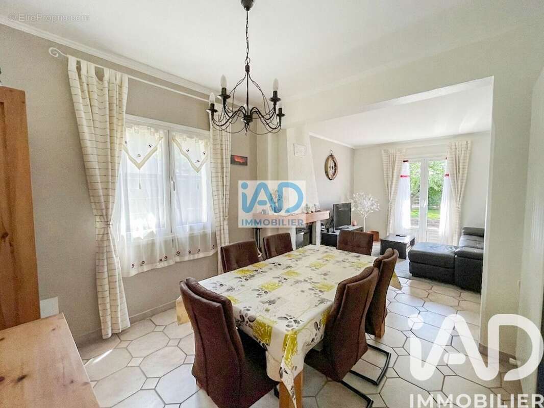 Maison 114 m² à Montlhery  - photo 5