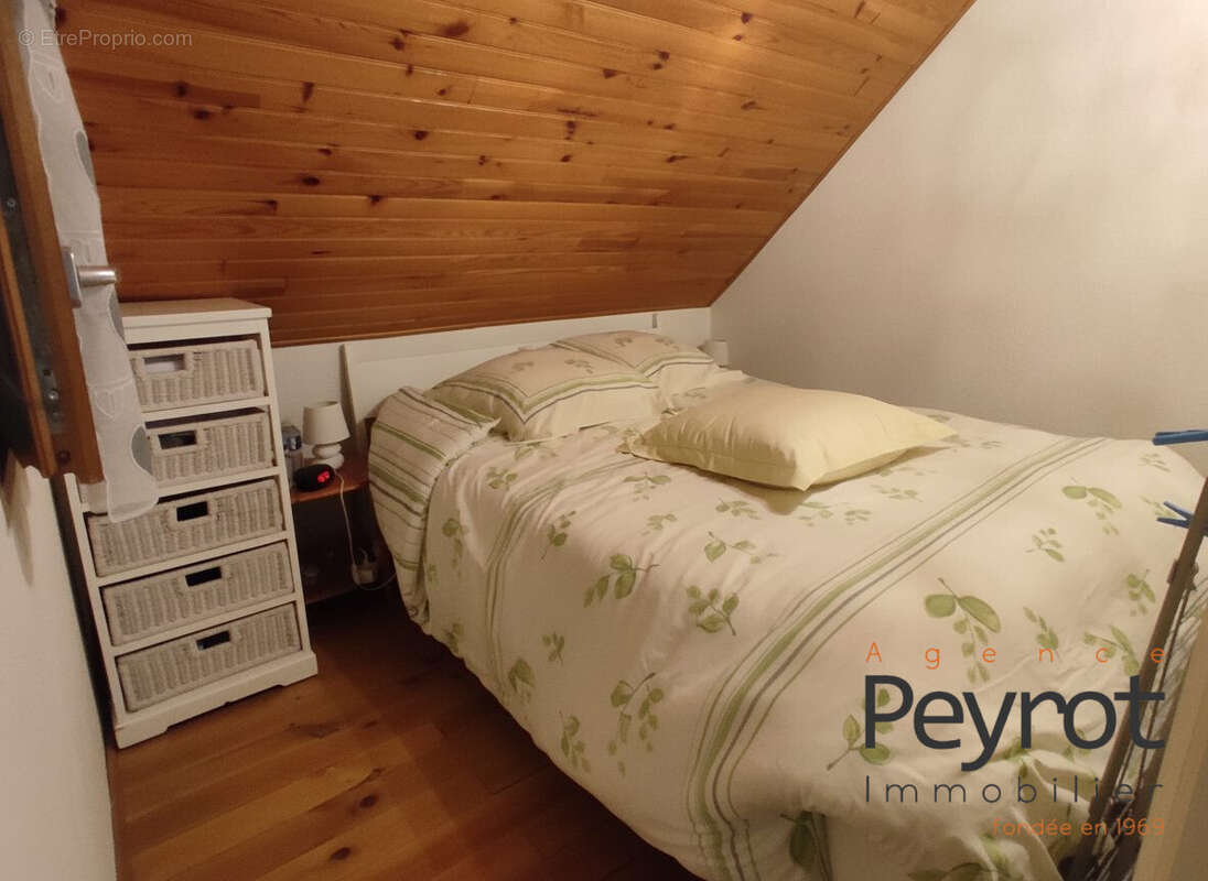 Appartement à LES ANGLES