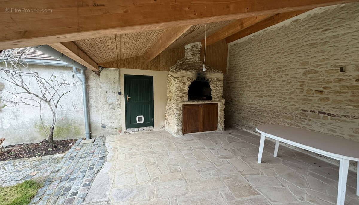 Maison à MONTFORT-L'AMAURY