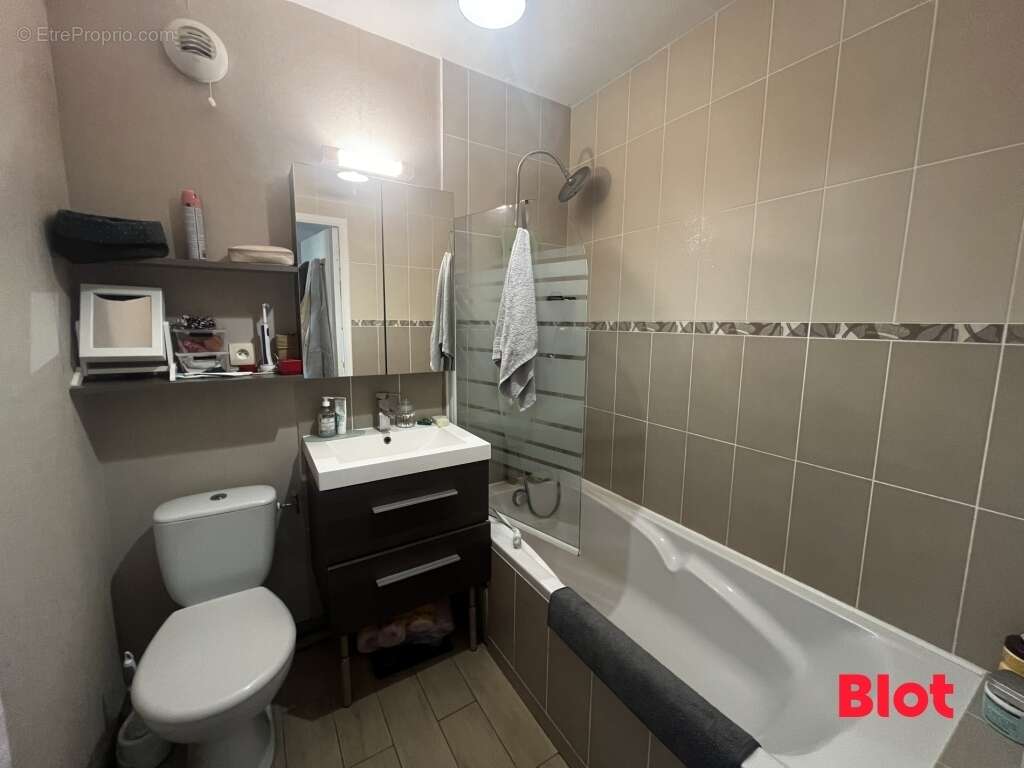 Appartement 66 m² à Orgeres  - photo 6