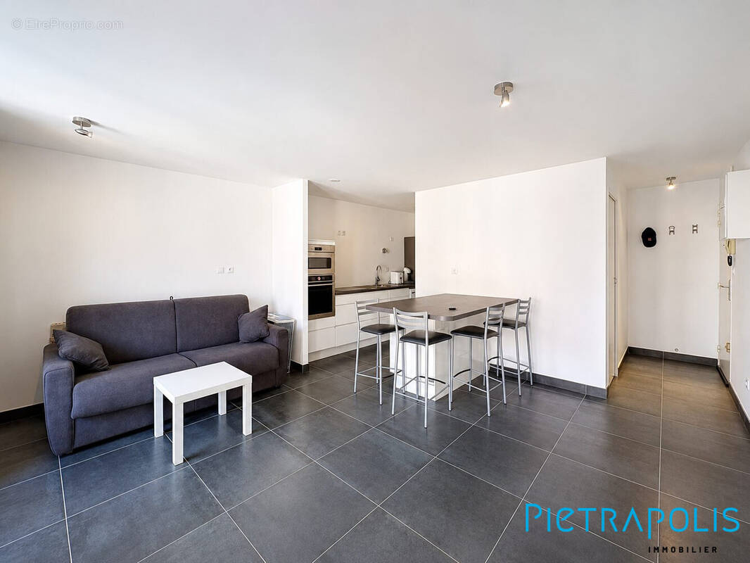 Appartement 30 m² à Sete  - photo 2
