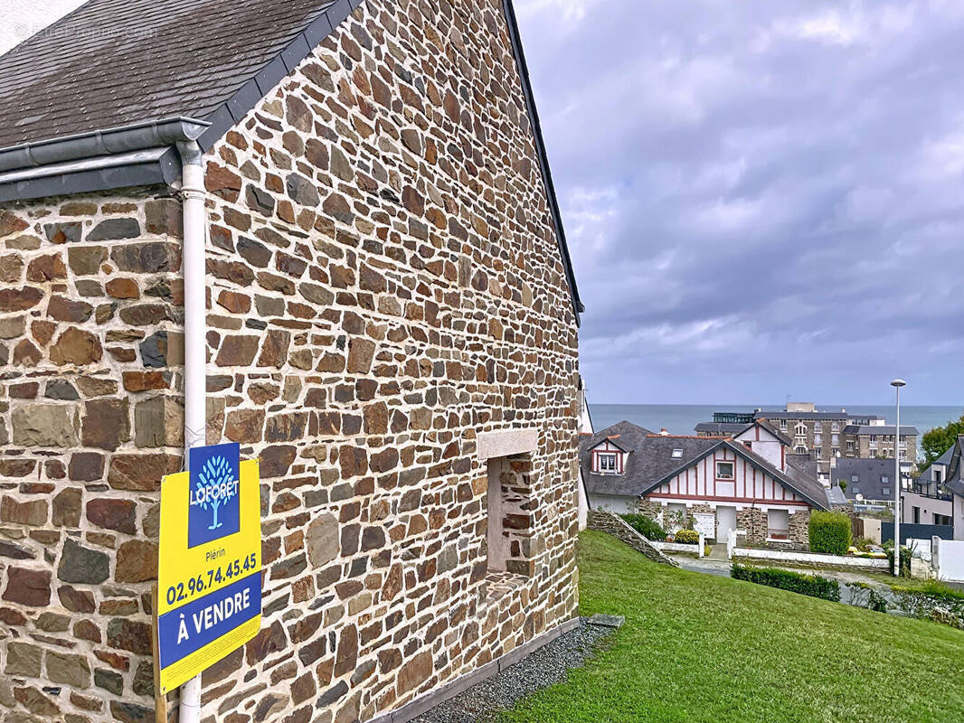 Appartement à PLERIN