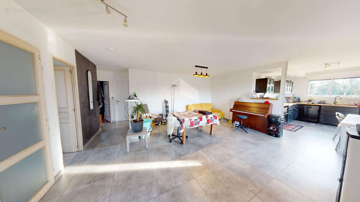 Maison à CHATEAU-GAILLARD