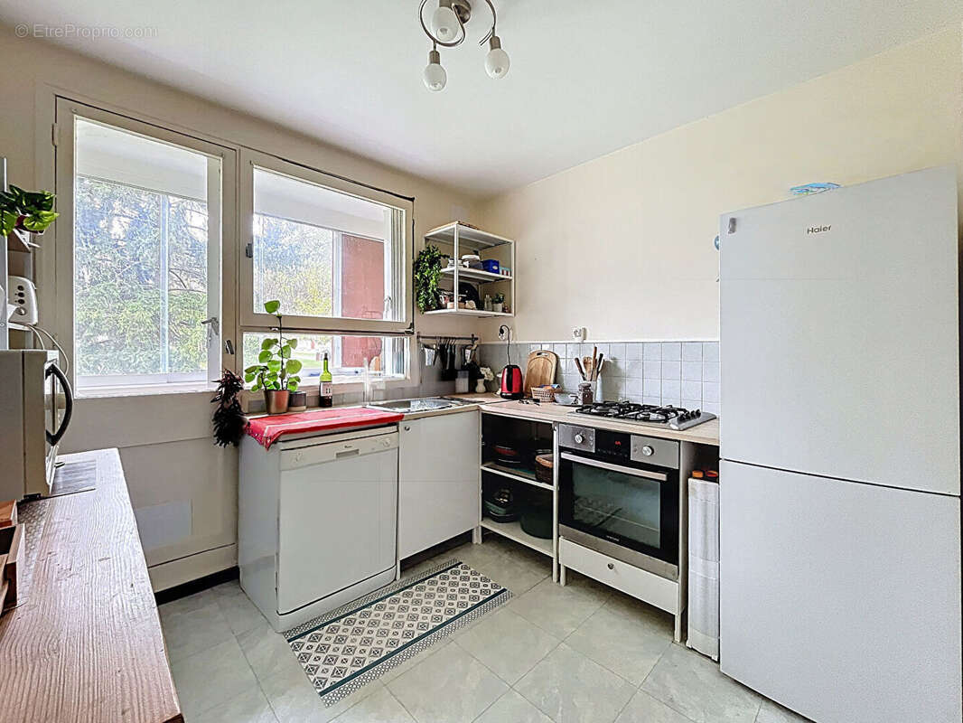 Appartement à SAINT-MICHEL-SUR-ORGE