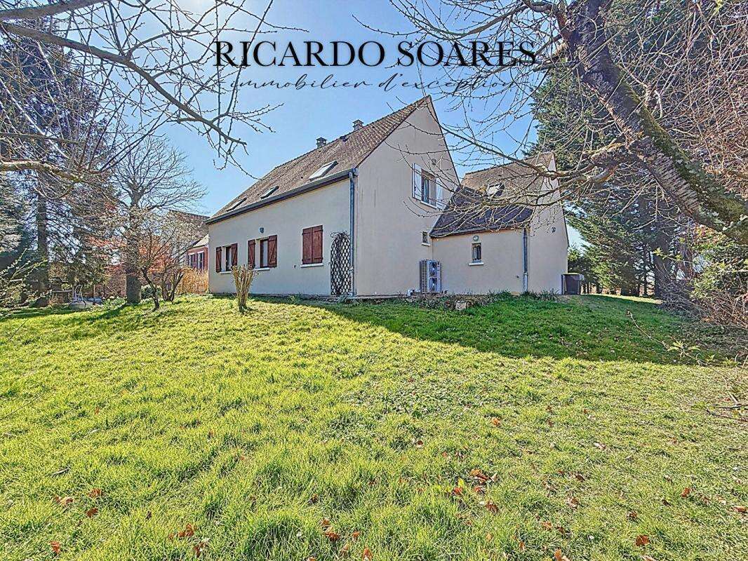 Maison à LONGUEIL-SAINTE-MARIE