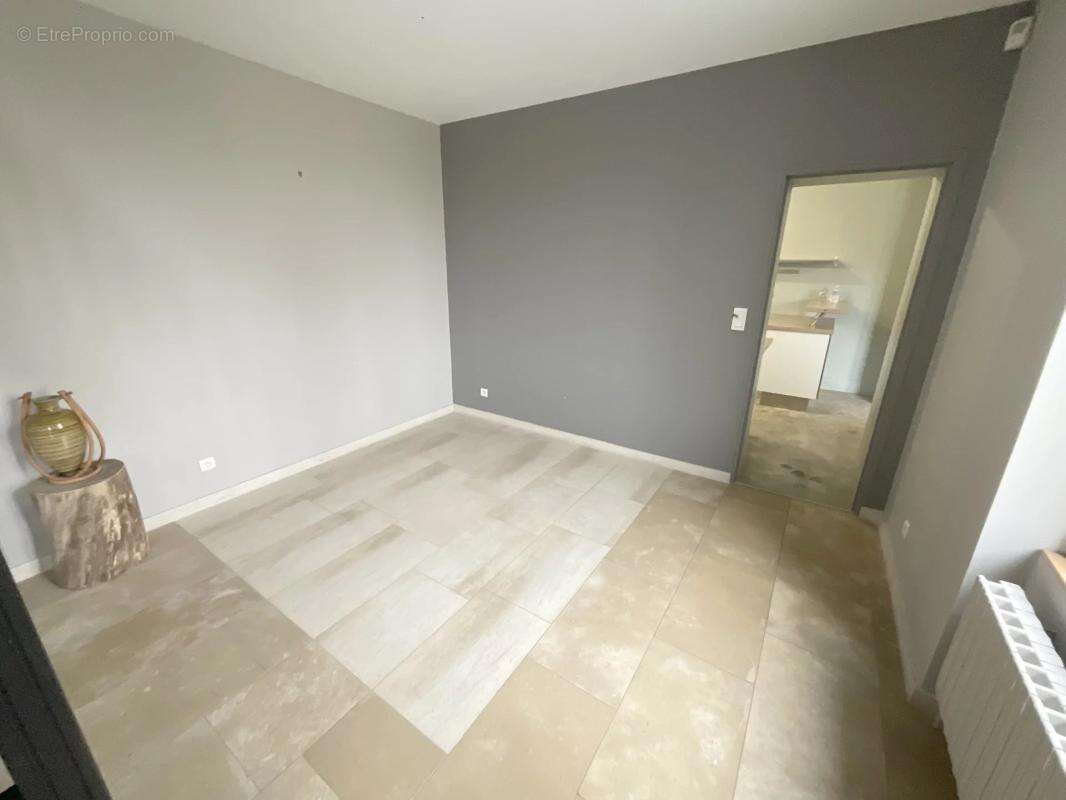 Maison à SAINTE-SAVINE