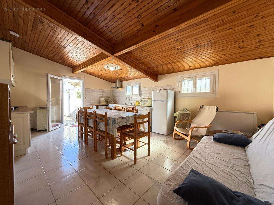 Maison à SAINT-PALAIS-SUR-MER