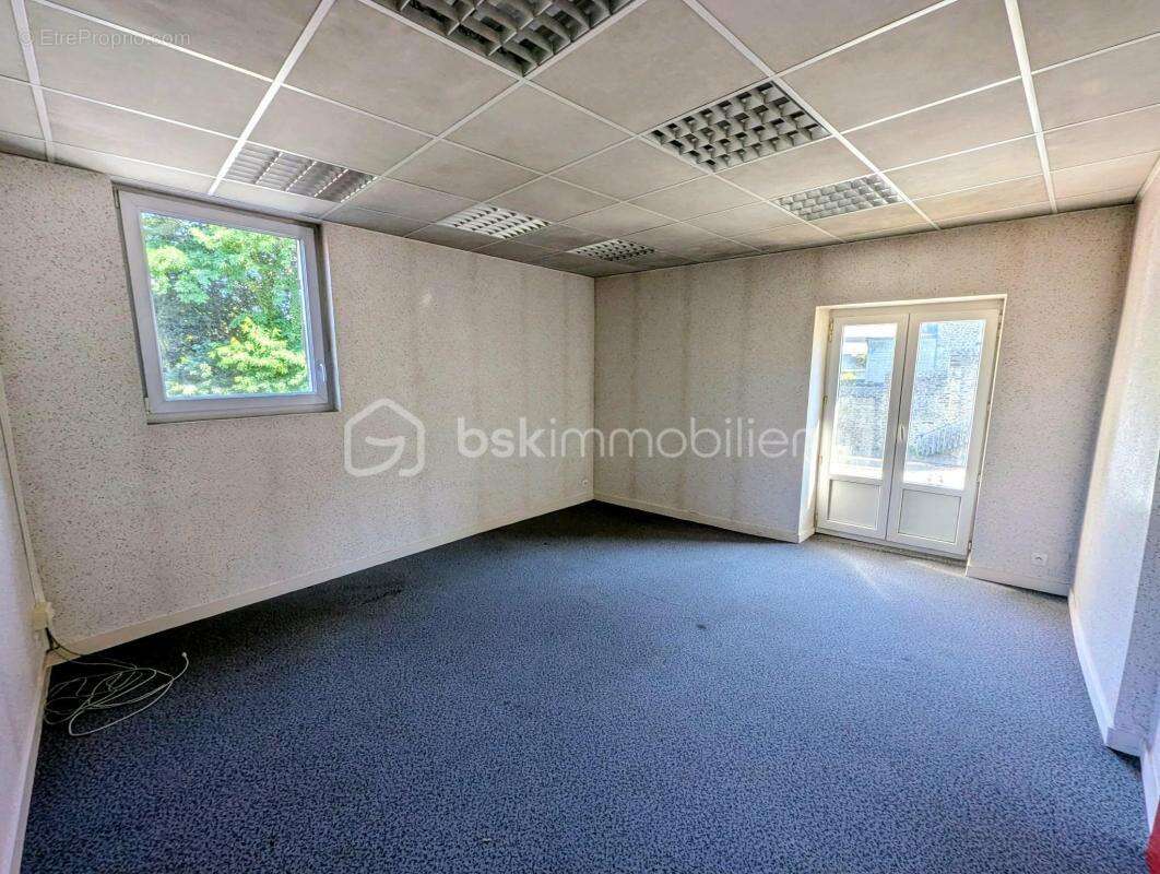 Immeuble de rapport situé au centre ville de Fougères 35300 - photo 15