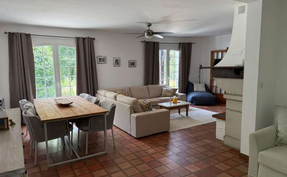 Maison à LUCQ-DE-BEARN