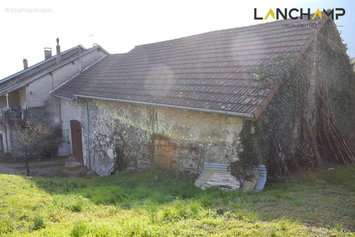 Maison à ANGLEFORT