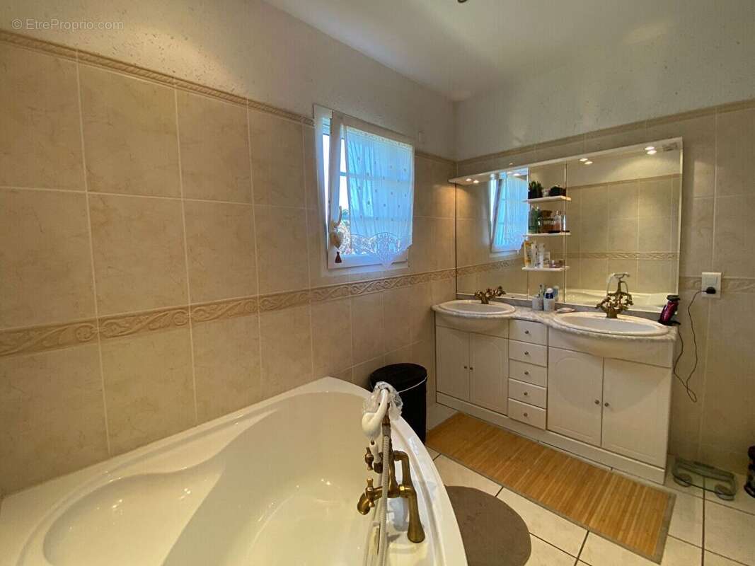 Maison à CASTELNAUDARY