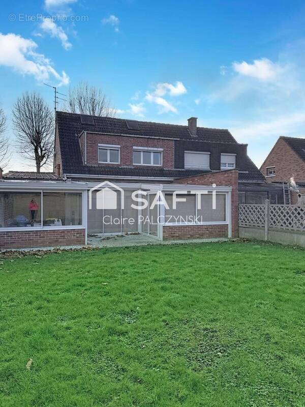 Photo 1 - Maison à MONTIGNY-EN-GOHELLE