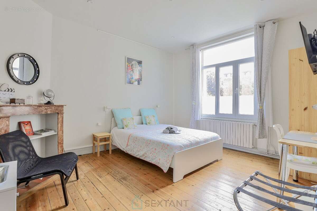 Maison bourgeoise meublee centre ville pour investisseur. - photo 5