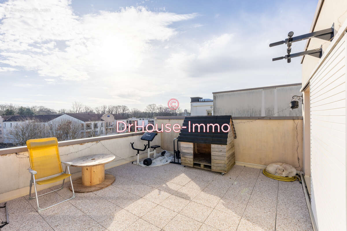 Appartement à MAUREPAS