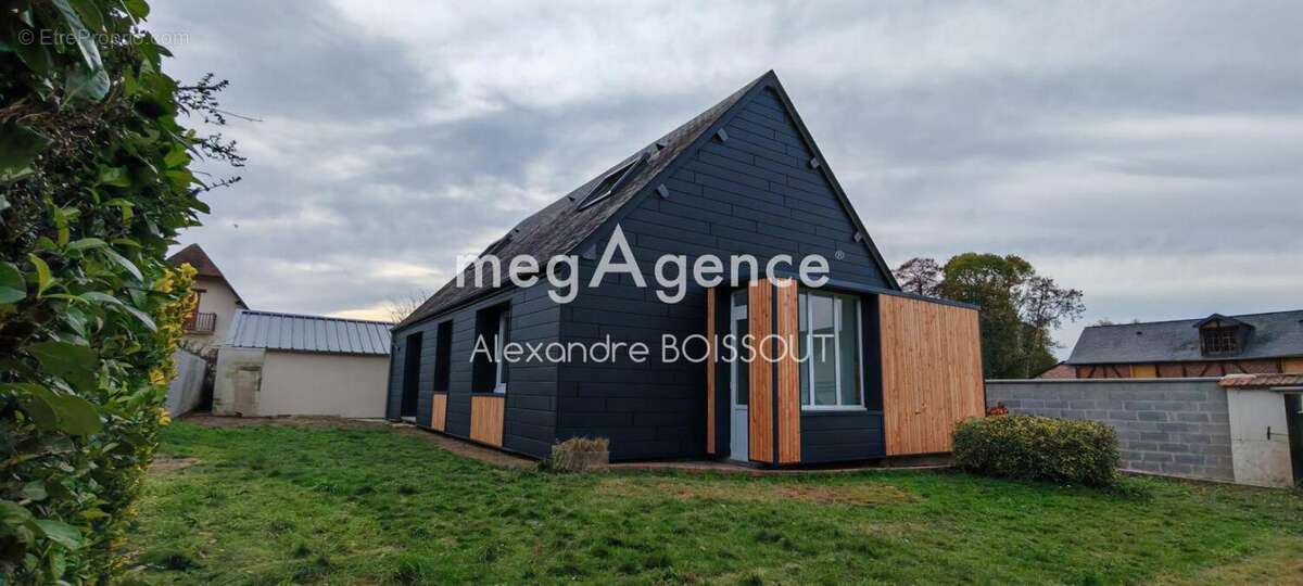 Maison à LA NEUVILLE-CHANT-D&#039;OISEL