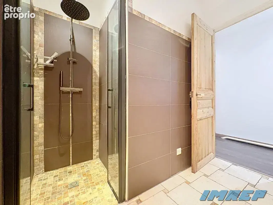 Appartement 4 pièces 157 m² à vendre à Marseille-5e (13005) - photo 9