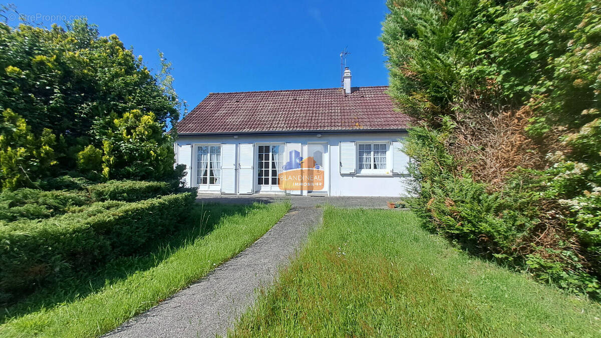 Maison à SAINT-JEAN-DE-BOISEAU