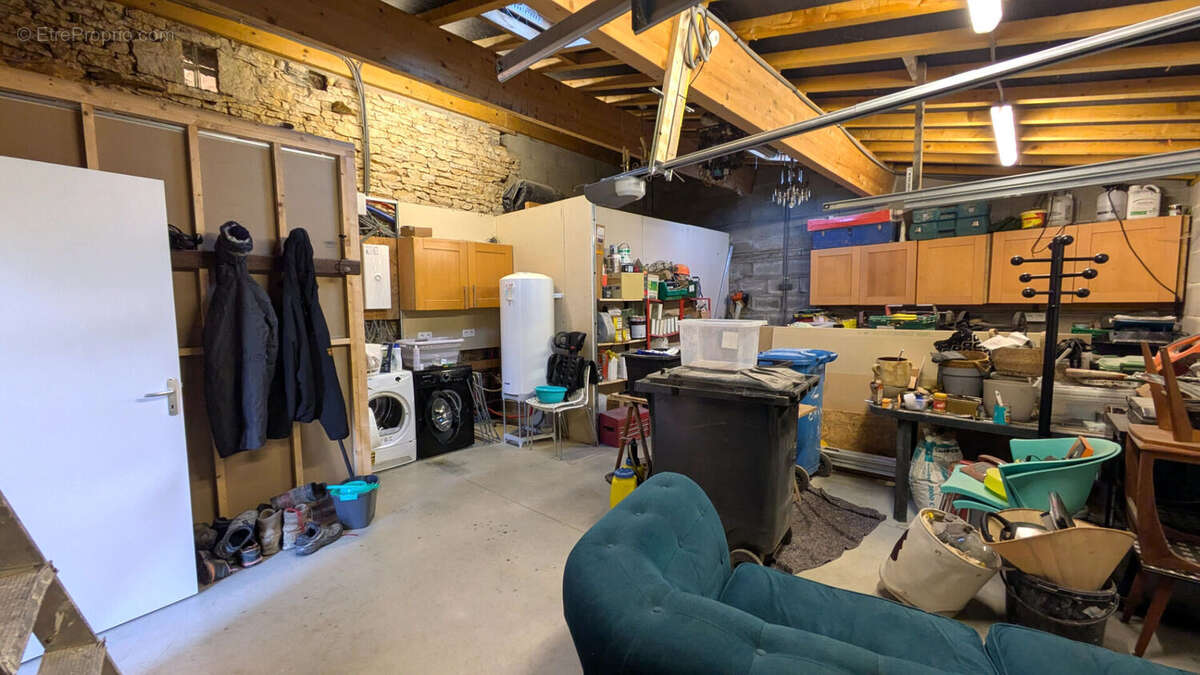 Maison à MAUPREVOIR