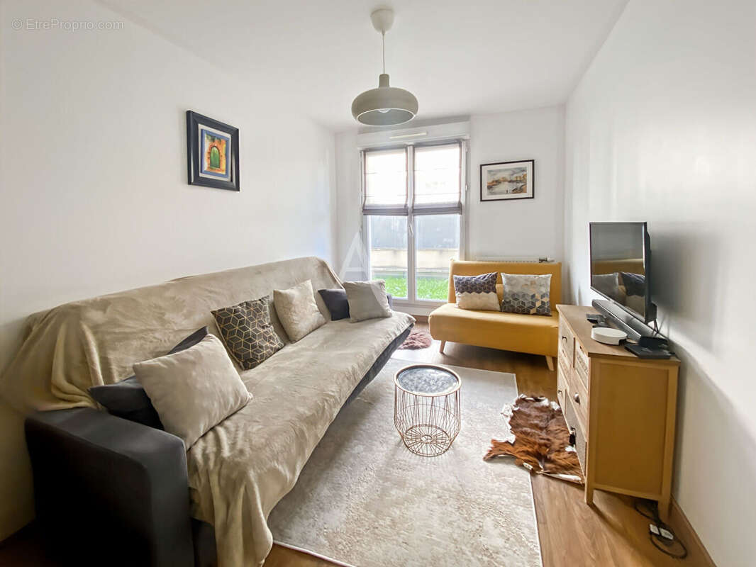 Appartement à VAUREAL