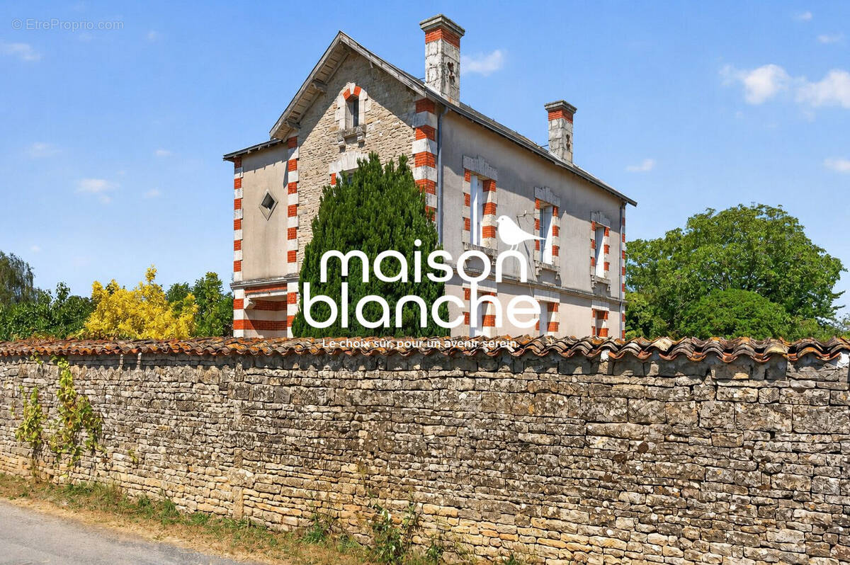 Maison à VANCAIS