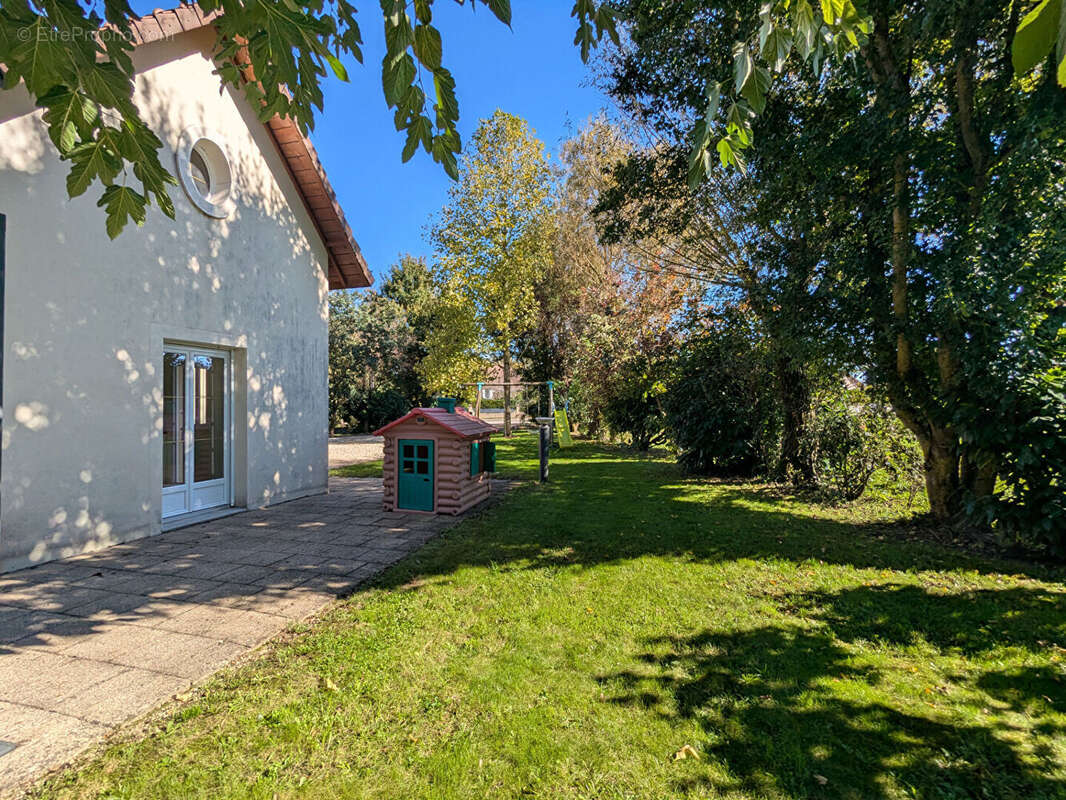 Maison à ROUVRES-EN-PLAINE