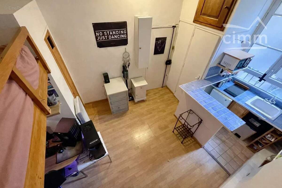 Appartement à PARIS-2E