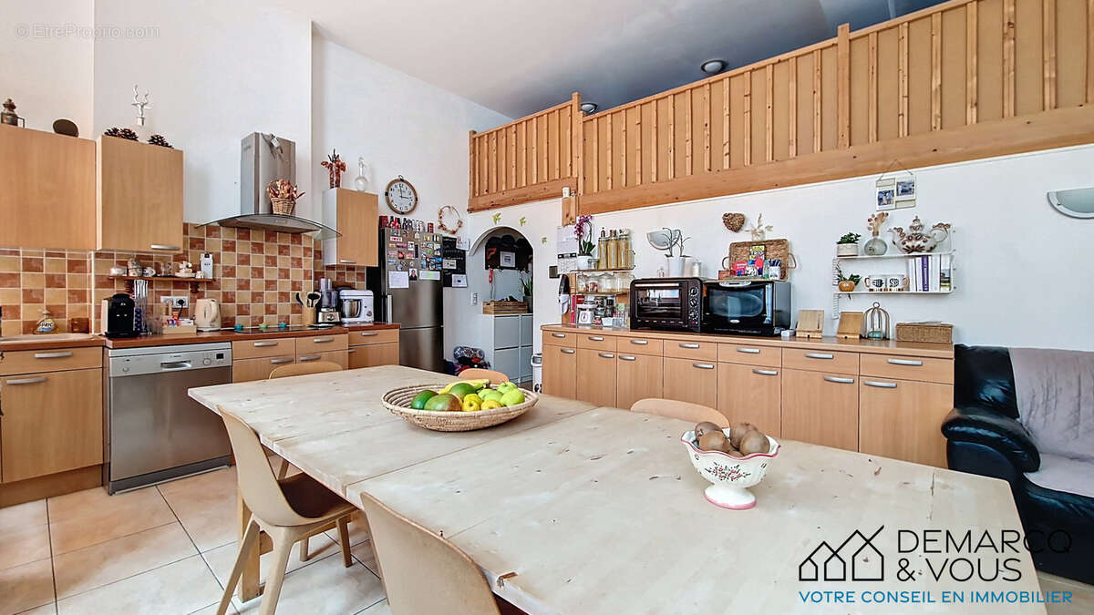 Appartement à LYON-1E