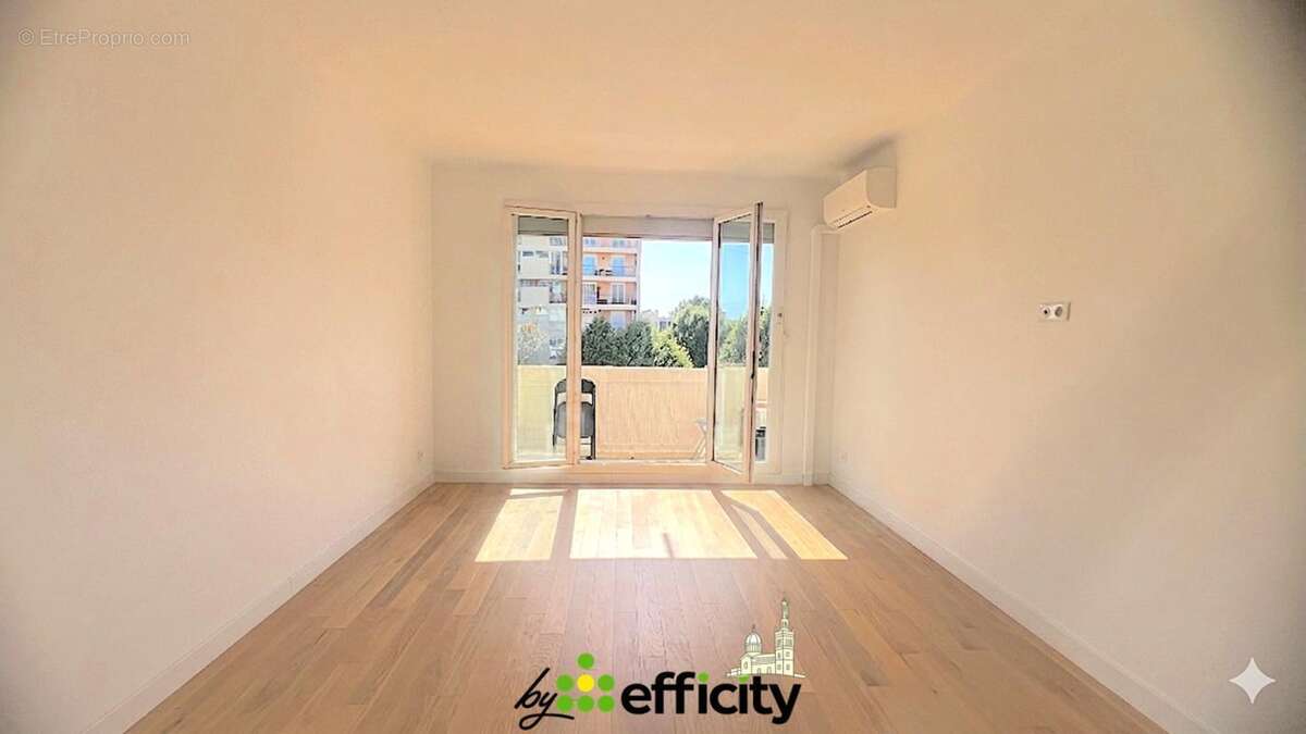 Appartement - photo 2