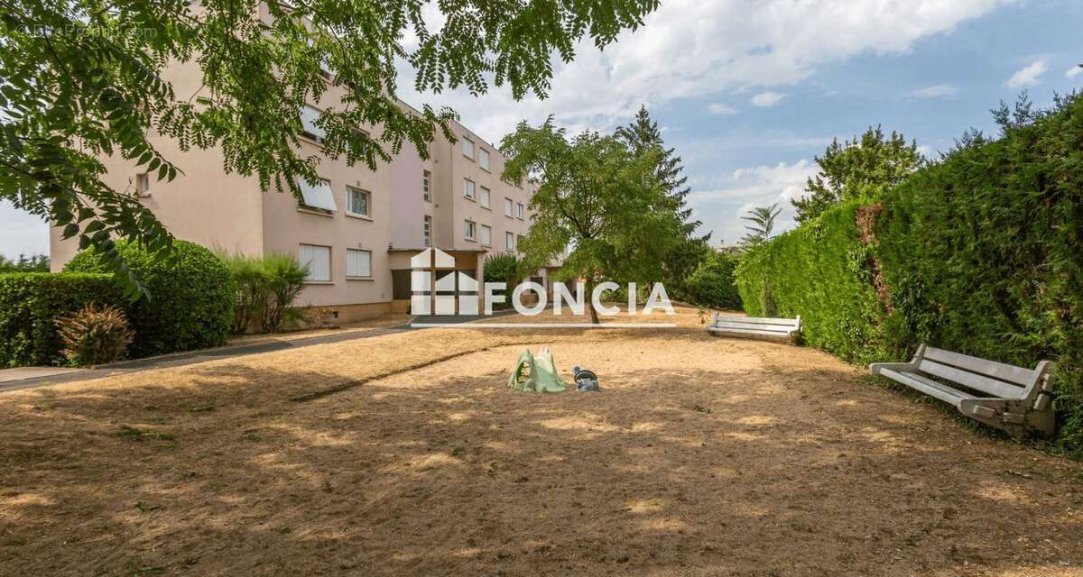A vendre-appartement-f3 de 63.55 m2 traversant draveil avec box et cave - photo 13