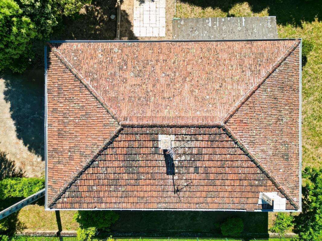 Maison à RUOMS