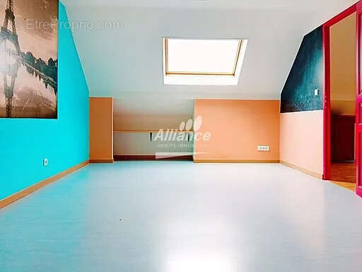 Maison à FRAHIER-ET-CHATEBIER